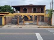 Casa / Sobrado para Locação em Jacareí/SP Jardim Santa...