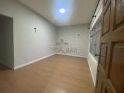 Casa / Sobrado para Locação em Jacareí/SP Jardim Santa...