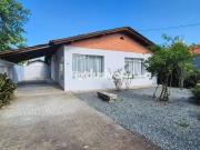 Casa / Sobrado para Locação em Joinville/SC América 3...