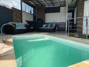 Casa / Sobrado para Locação em Joinville/SC Bom Retiro 3...