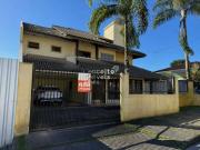 Casa / Sobrado para Locação em Joinville/SC Petrópolis 4...