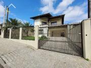 Casa / Sobrado para Locação em Joinville/SC Floresta 4...