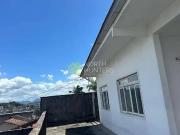 Casa / Sobrado para Locação em Joinville/SC Guanabara 3...