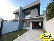 Casa / Sobrado para Locação em Joinville/SC Iririú 3 Quartos