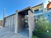 Casa / Sobrado para Locação em Joinville/SC Petrópolis 4...