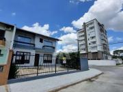 Casa / Sobrado para Locação em Joinville/SC Santo...