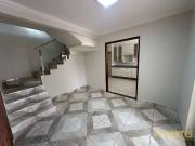 Casa / Sobrado para Locação em Londrina/PR Aeroporto 4...