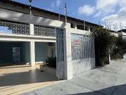 Casa / Sobrado para Locação em Londrina/PR Bancários 4...
