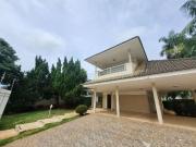 Casa / Sobrado para Locação em Londrina/PR Bela Suiça 3...