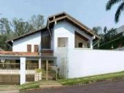 Casa / Sobrado para Locação em Londrina/PR Bela Suiça 5...