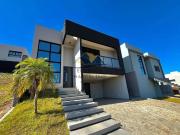 Casa / Sobrado para Locação em Londrina/PR Conjunto...