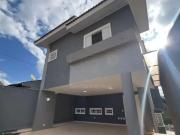 Casa / Sobrado para Locação em Londrina/PR Jardim...