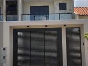 Casa / Sobrado para Locação em Londrina/PR Jardim...