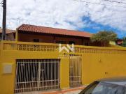 Casa / Sobrado para Locação em Londrina/PR Lindóia 2 Quartos