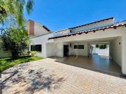 Casa / Sobrado para Locação em Londrina/PR Mediterrâneo...