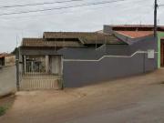 Casa / Sobrado para Locação em Londrina/PR Parque...