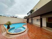 Casa / Sobrado para Locação em Londrina/PR Parque...