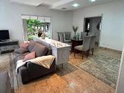 Casa / Sobrado para Locação em Londrina/PR Parque...