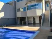 Casa / Sobrado para Locação em Londrina/PR Quebec 4 Quartos