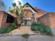 Casa / Sobrado para Locação em Londrina/PR Vila Fujita...