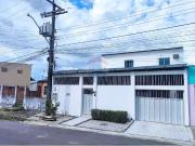 Casa / Sobrado para Locação em Manaus/AM Novo Aleixo 4...