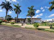 Casa / Sobrado para Locação em Marília/SP Jardim...