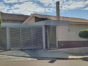 Casa / Sobrado para Locação em Marília/SP Jardim Marajá...