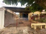 Casa / Sobrado para Locação em Marília/SP Jardim Maria...