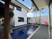 Casa / Sobrado para Locação em Maringá/PR Jardim Itália...