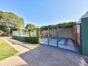 Casa / Sobrado para Locação em Maringá/PR Zona 02 2 Quartos