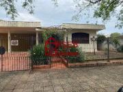 Casa / Sobrado para Locação em Maringá/PR Zona 04 3 Quartos
