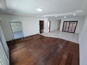 Casa / Sobrado para Locação em Mauá/SP Jardim Pilar 3...