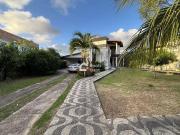Casa / Sobrado para Locação em Natal/RN Candelária 4 Quartos