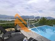 Casa / Sobrado para Locação em Niterói/RJ Camboinhas 4...