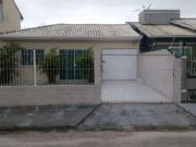 Casa / Sobrado para Locação em Palhoça/SC Madri 2 Quartos