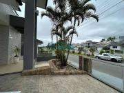 Casa / Sobrado para Locação em Palhoça/SC Pedra Branca 3...