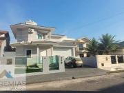 Casa / Sobrado para Locação em Palhoça/SC Pedra Branca 3...