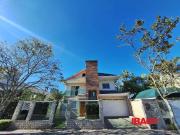 Casa / Sobrado para Locação em Palhoça/SC Pedra Branca 5...