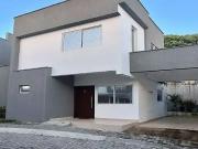 Casa / Sobrado para Locação em Parnamirim/RN Nova...