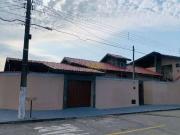 Casa / Sobrado para Locação em Pindamonhangaba/SP Bela...