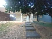 Casa / Sobrado para Locação em Piracicaba/SP Centro 5...