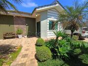 Casa / Sobrado para Locação em Ponta Grossa/PR Neves 3...