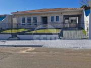 Casa / Sobrado para Locação em Ponta Grossa/PR Oficinas...