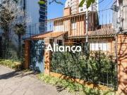 Casa / Sobrado para Locação em Porto Alegre/RS Bela...