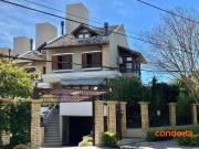 Casa / Sobrado para Locação em Porto Alegre/RS Camaquã 3...