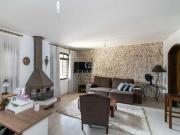 Casa / Sobrado para Locação em Porto Alegre/RS...