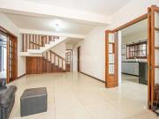 Casa / Sobrado para Locação em Porto Alegre/RS Jardim...
