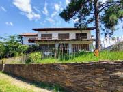Casa / Sobrado para Locação em Porto Alegre/RS...