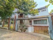 Casa / Sobrado para Locação em Porto Alegre/RS Nonoai 4...