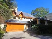 Casa / Sobrado para Locação em Porto Alegre/RS Pedra...